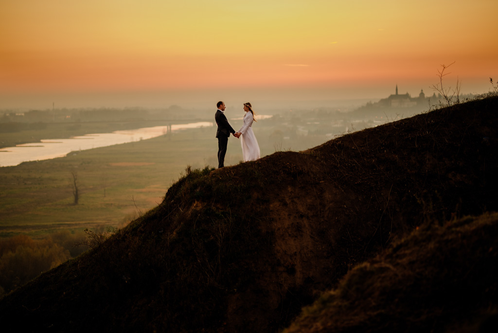 piekne chwile w górach pieprzowych wianek włosy fotograf ślubny