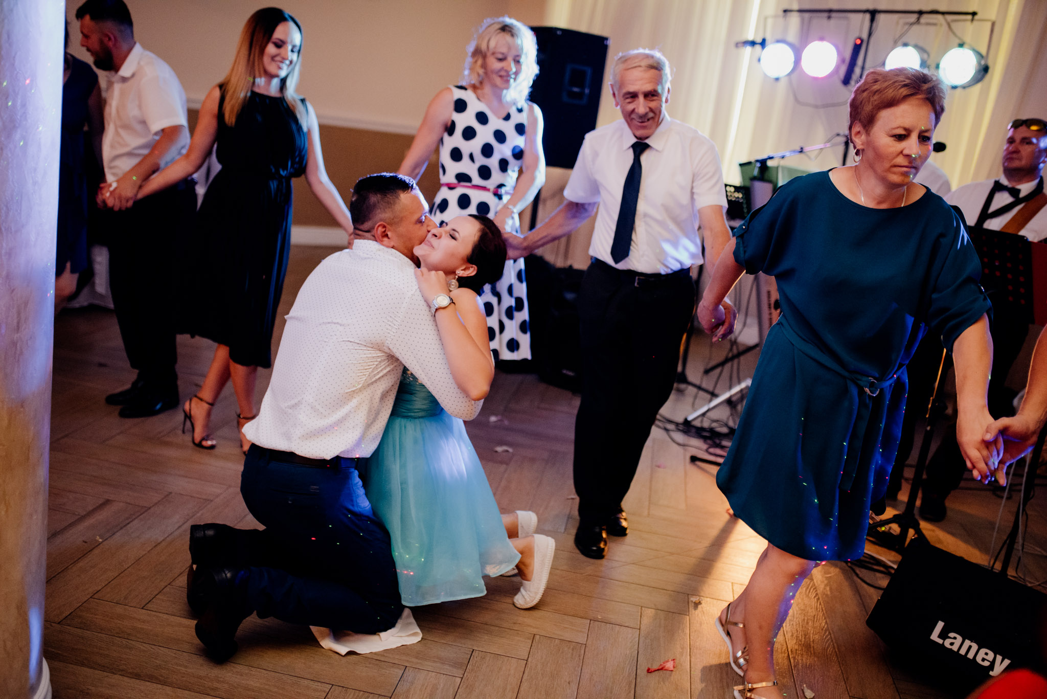 zabawa weselna, fotograf ślubny stalowa wola
